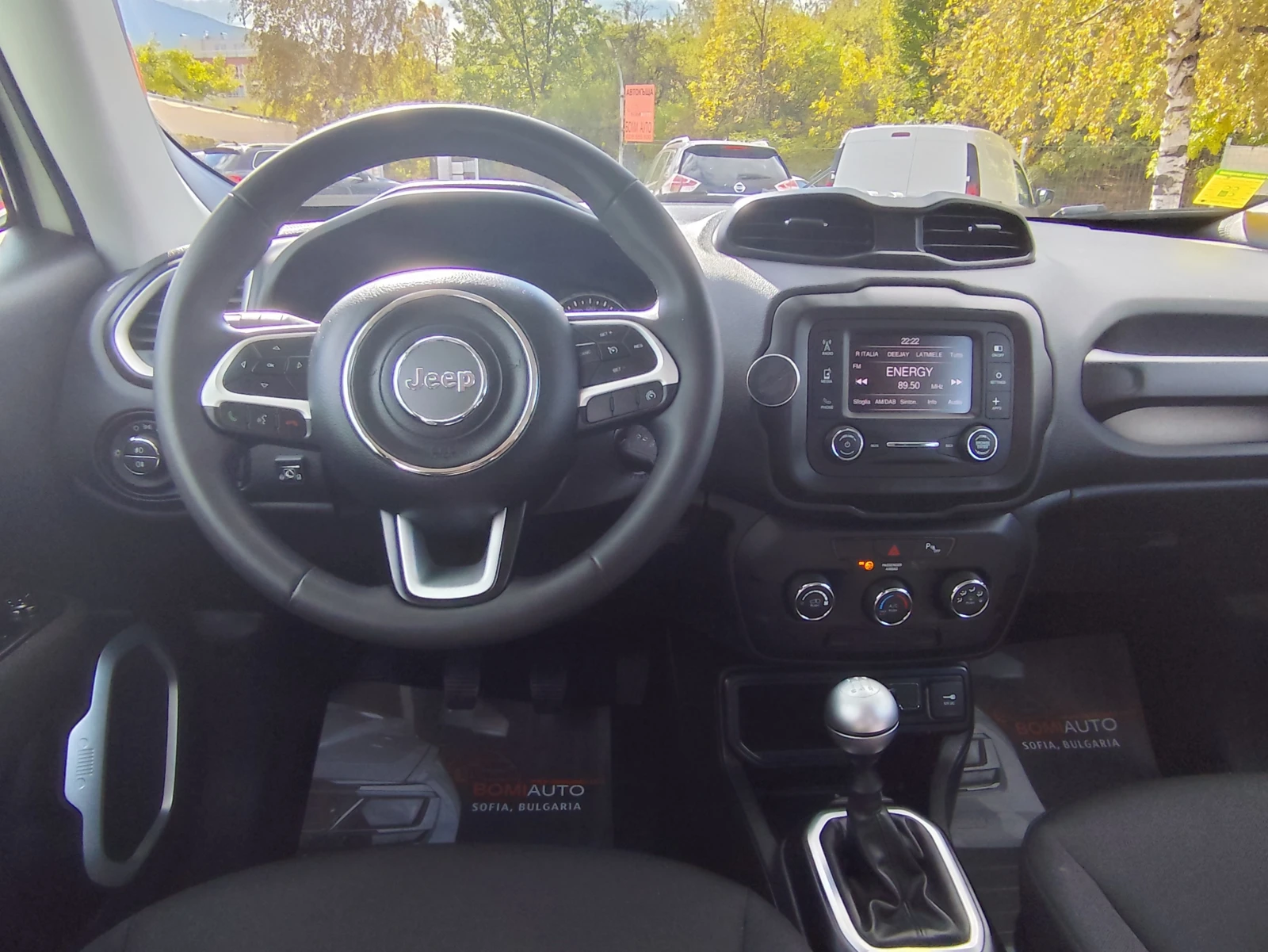 Jeep Renegade 1.6iE-TORQ CROSS* ГАЗОВА УРЕДБА* EURO6B* LPG - изображение 8