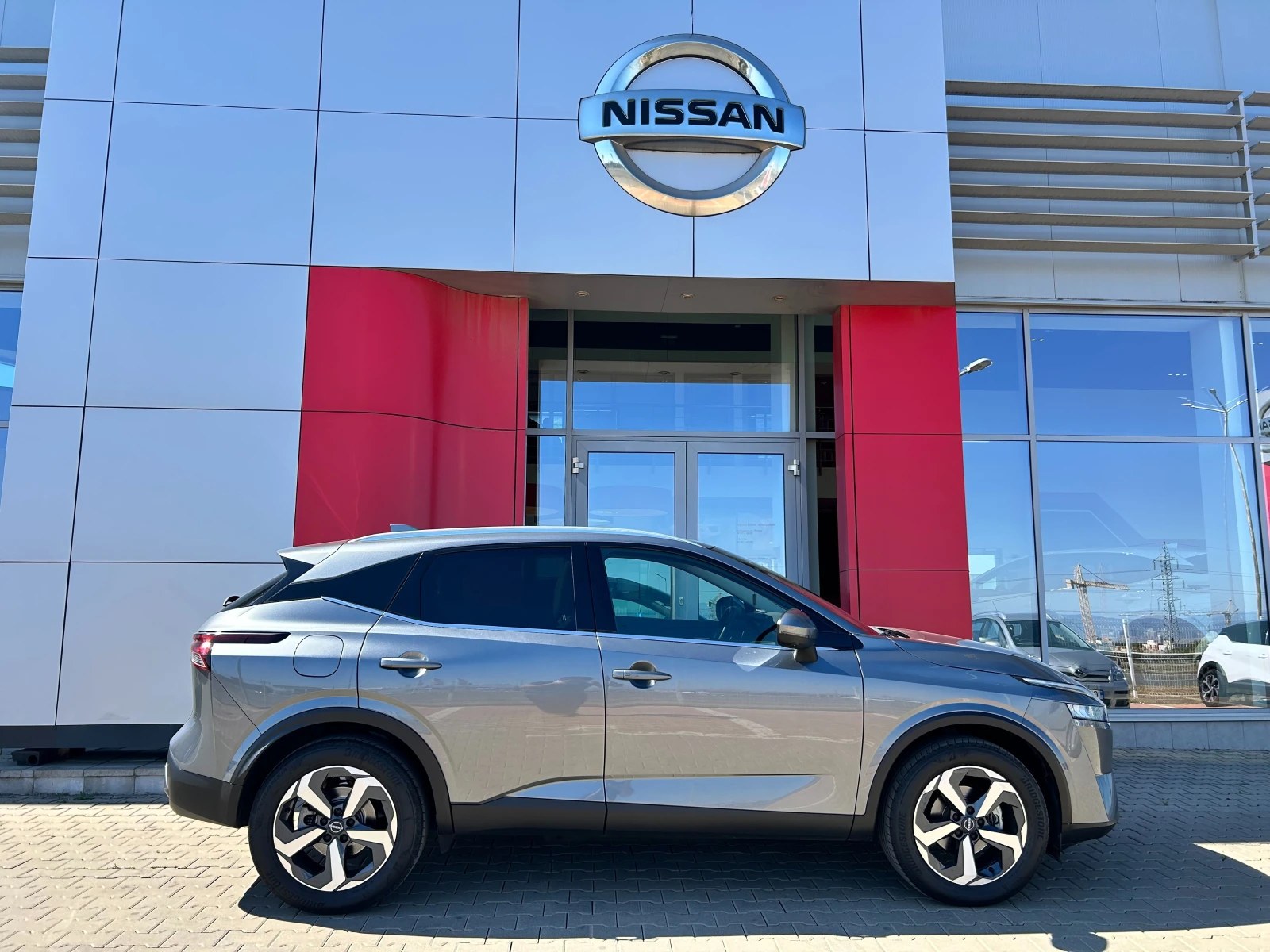 Nissan Qashqai 1.3 DDT N-Connecta - изображение 2