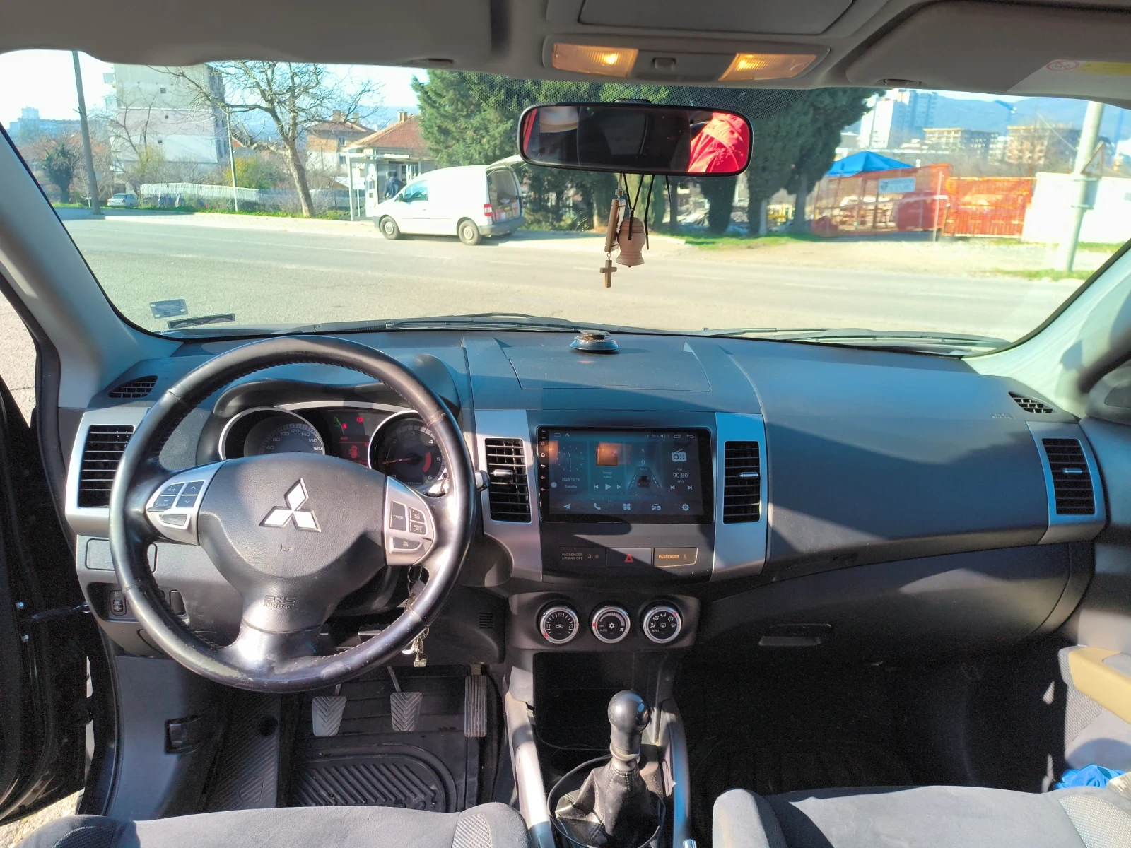 Mitsubishi Outlander 2 | Mobile.bg � ����������� 9