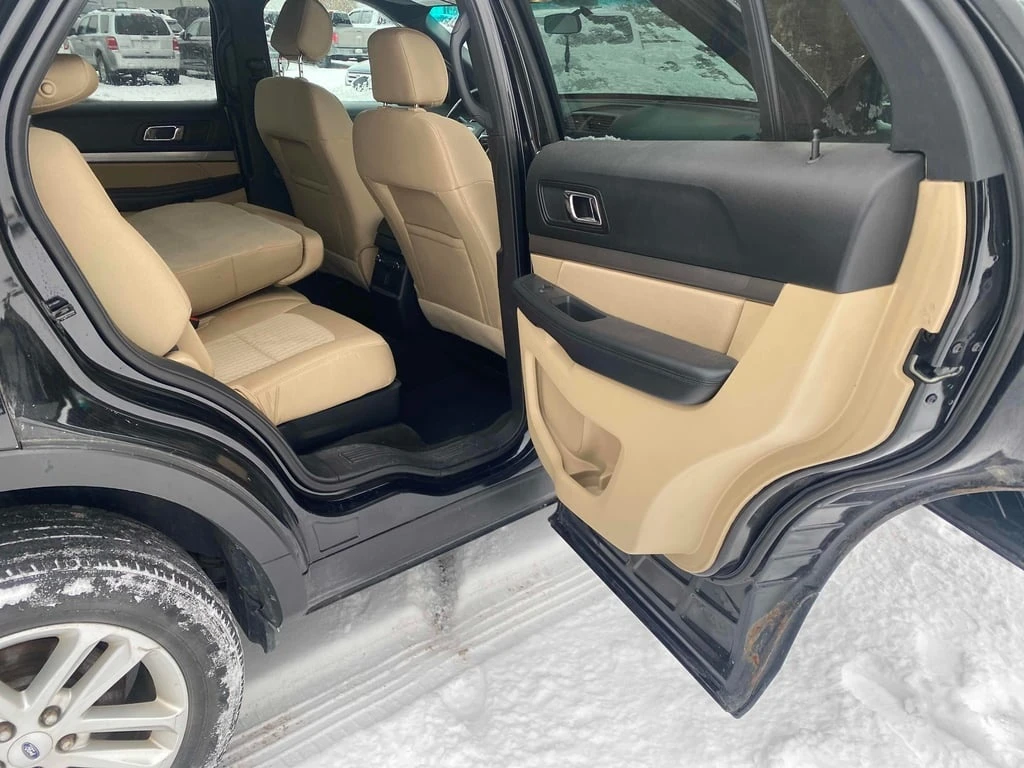 Ford Explorer 2017 AWD * БЕЗ ПЪРВОНАЧАЛНА ВНОСКА - изображение 10