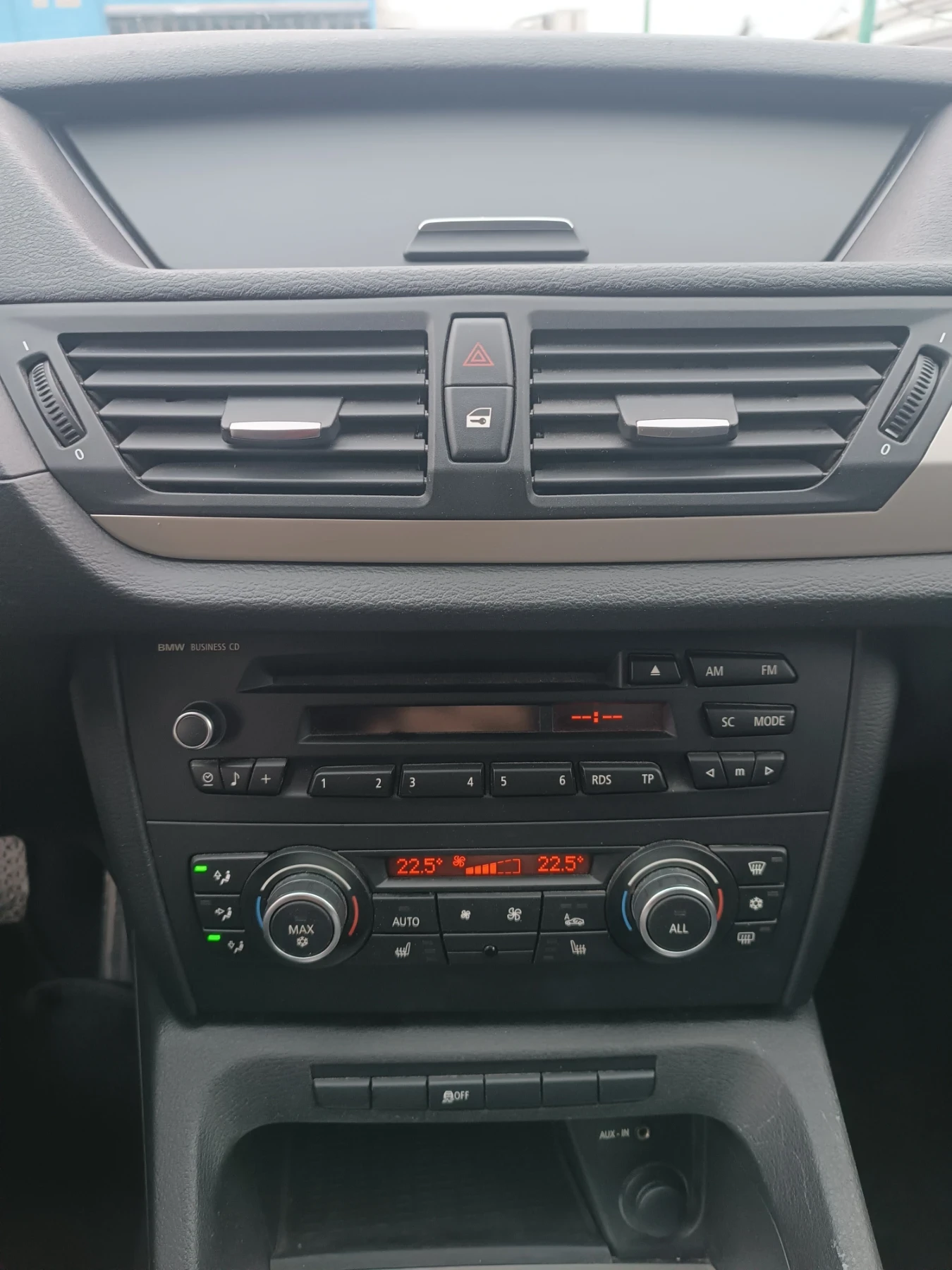 BMW X1 2.0i, sDrive, 122�. ��., ������  | Mobile.bg � ����������� 12