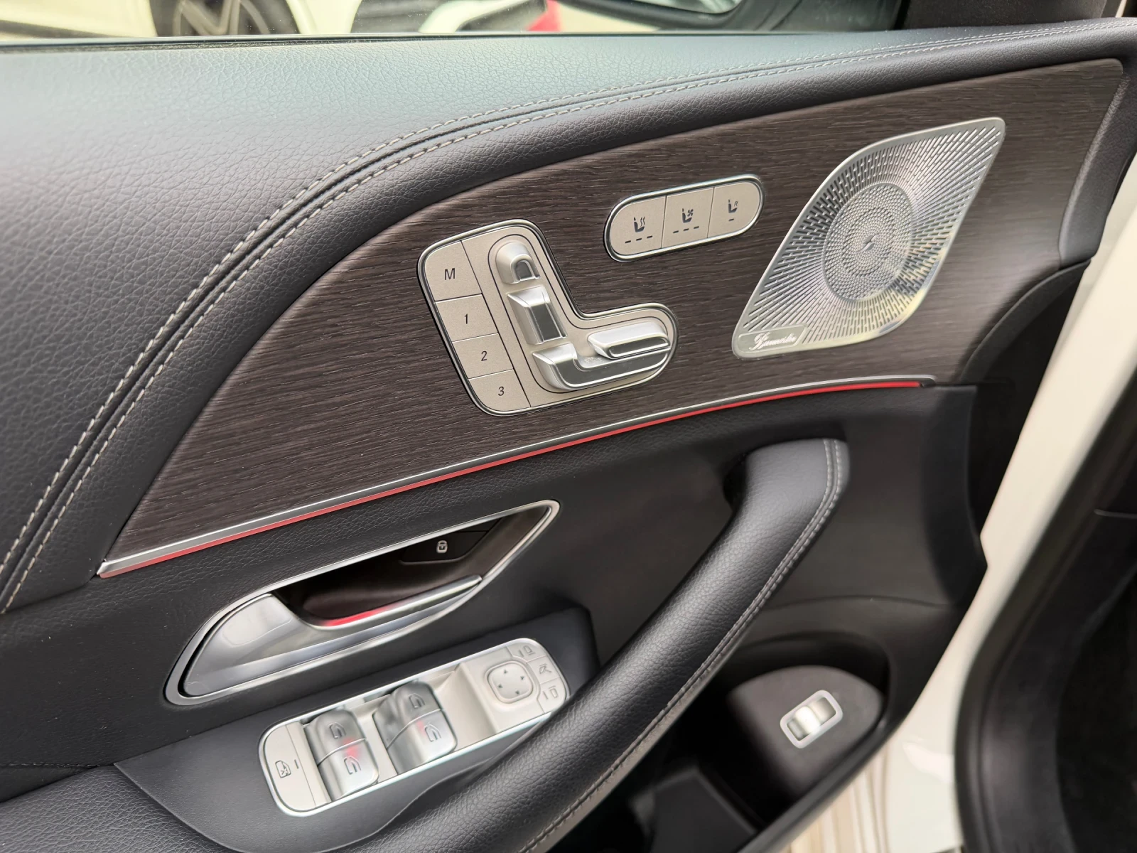 Mercedes-Benz GLE 450 AMG  - изображение 9