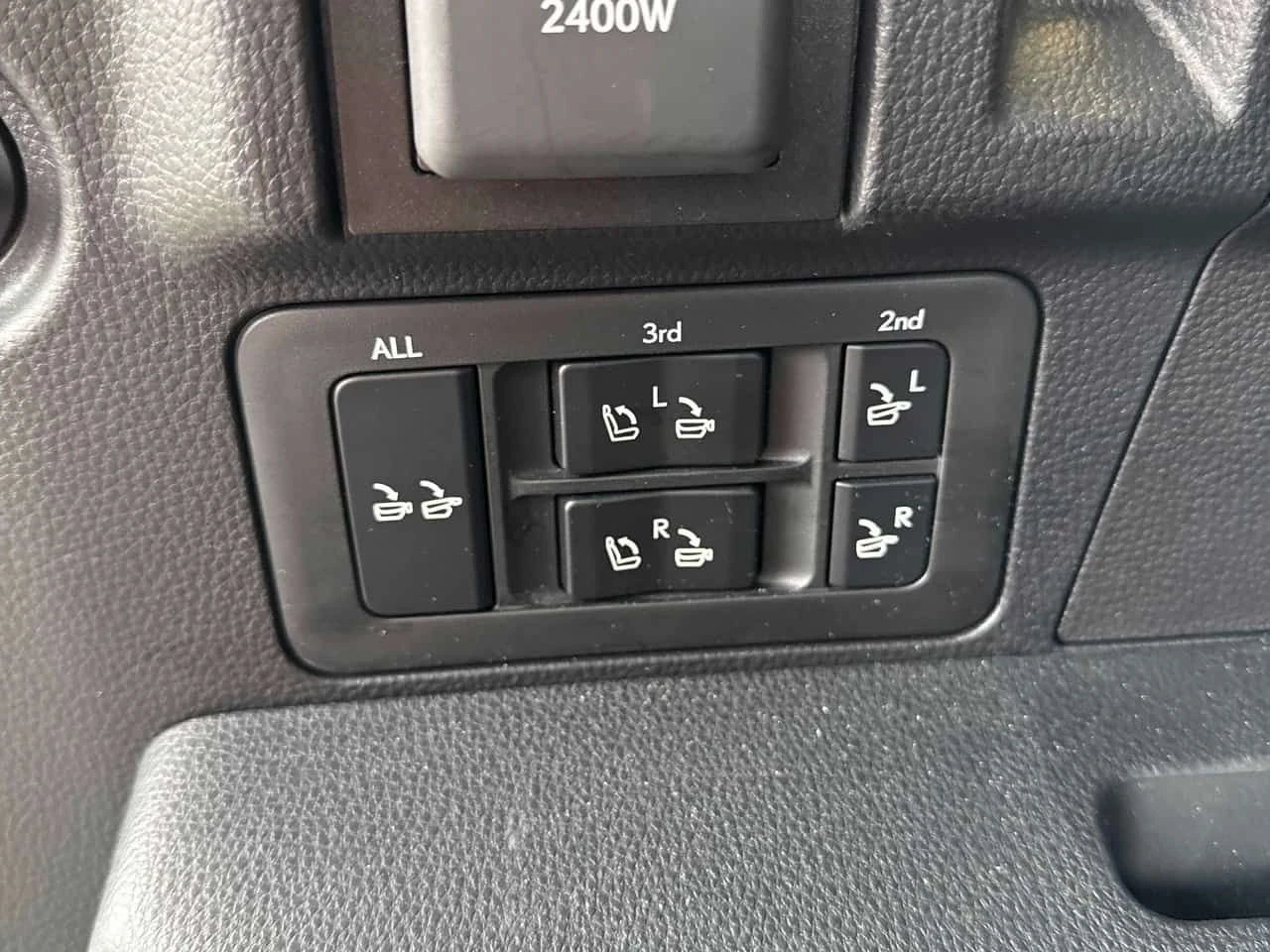 Lexus LX 700h * ��������� * ��� �� * ��������� * 360 | Mobile.bg � ����������� 17