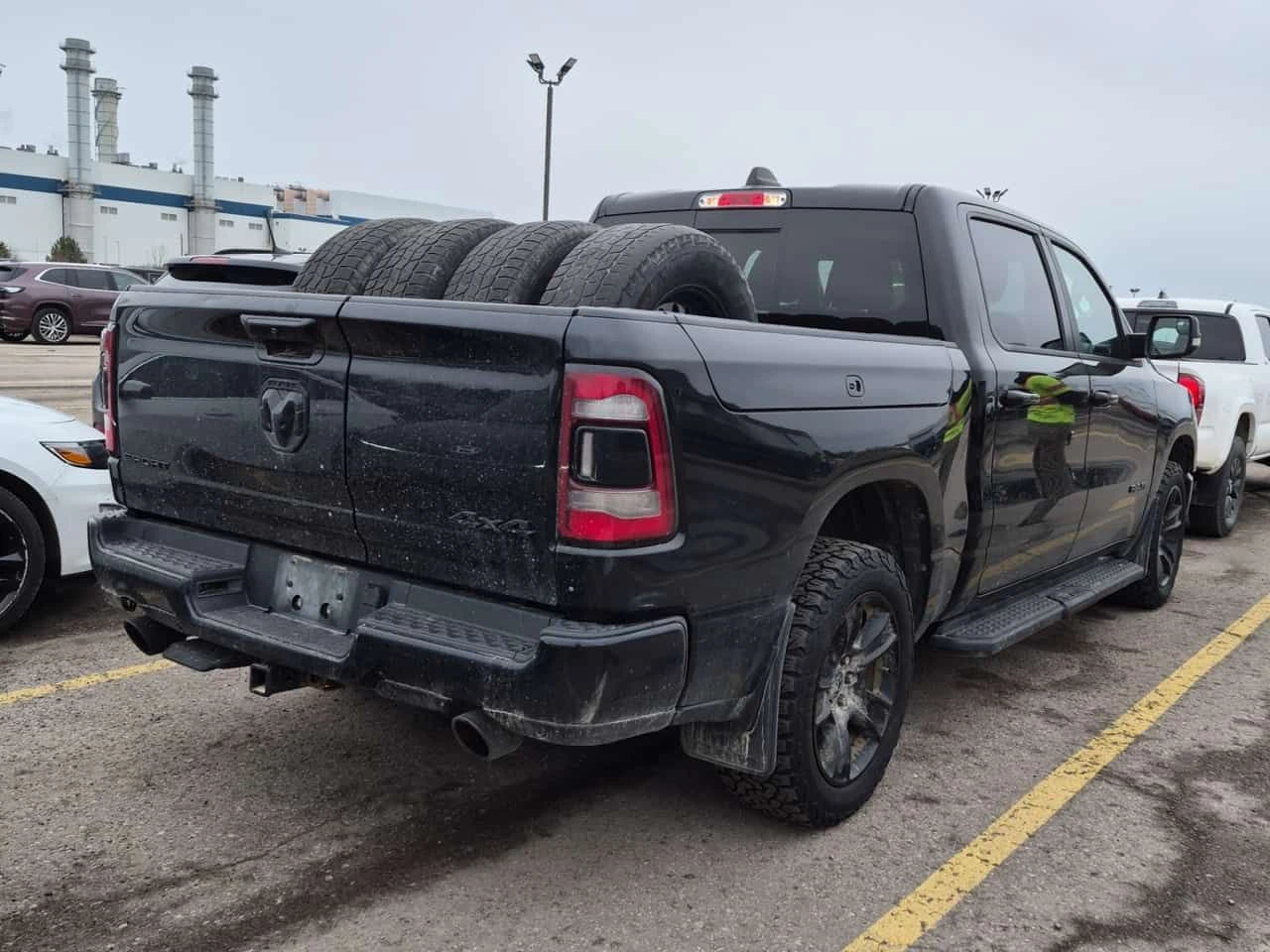 Dodge RAM 1500 * Sport * ПОДГРЕВ* KEYLESS* , снимка 10 - Автомобили и джипове - 54457035