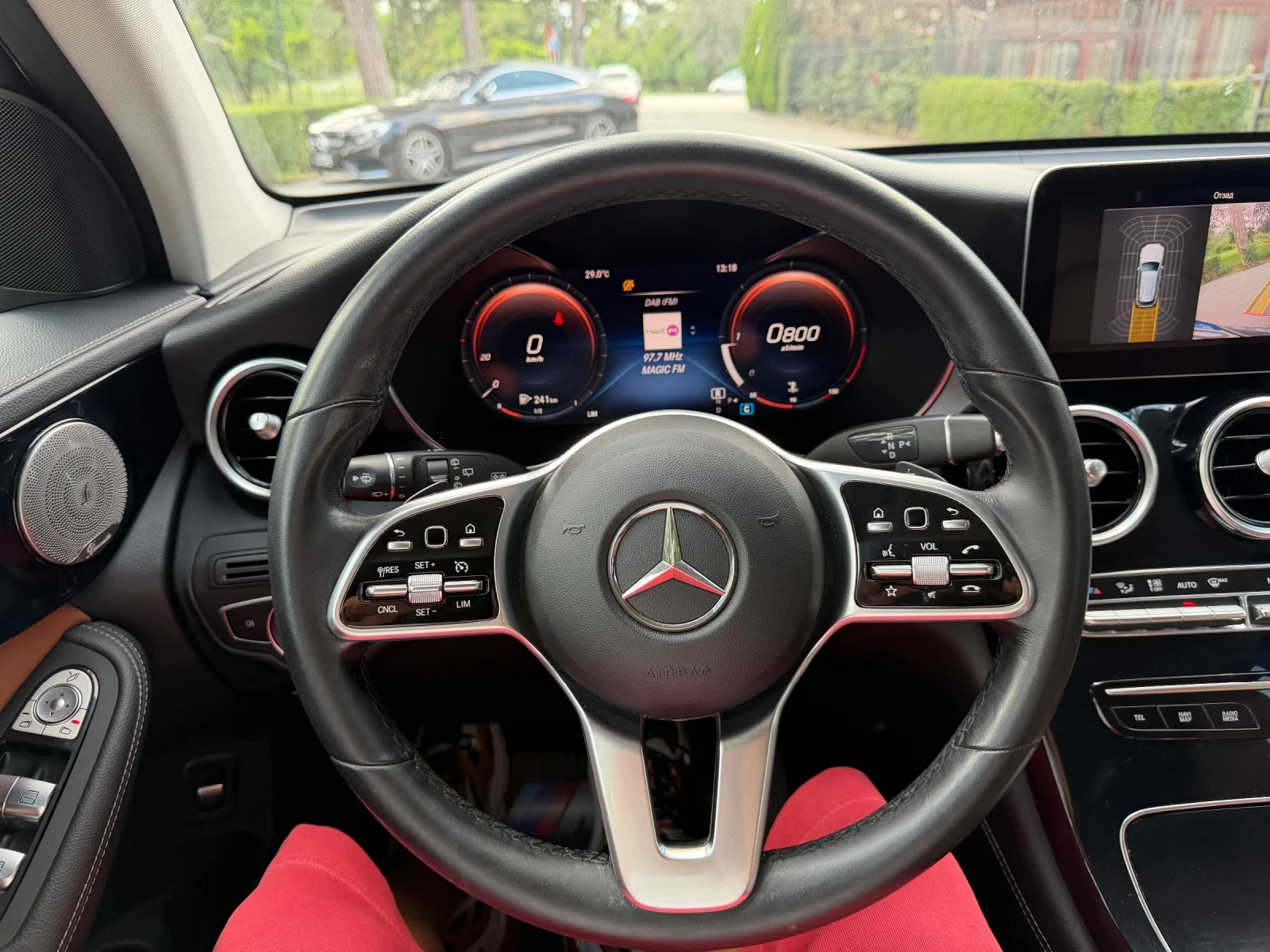 Mercedes-Benz GLC 220 УНИКАТ-ФЕЙС!!!, снимка 11 - Автомобили и джипове - 54958665