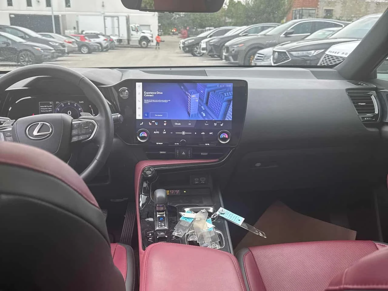 Lexus NX 350 | CARFAX | БЕЗ ИНЦИДЕНТИ, снимка 9 - Автомобили и джипове - 56362106