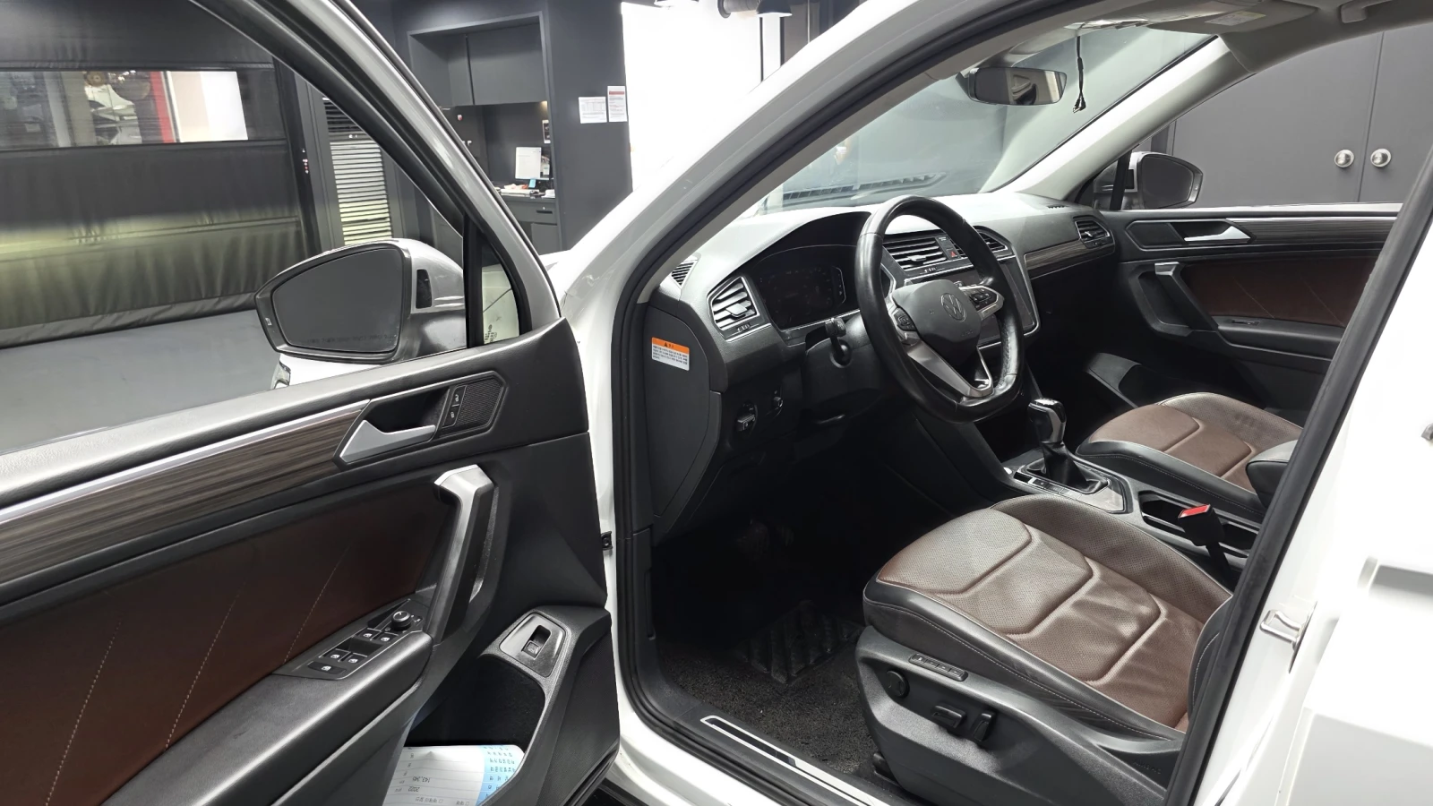 VW Tiguan 2.0 TSI ��. �������� HUD ������ ����* encareu.com | Mobile.bg � ����������� 10