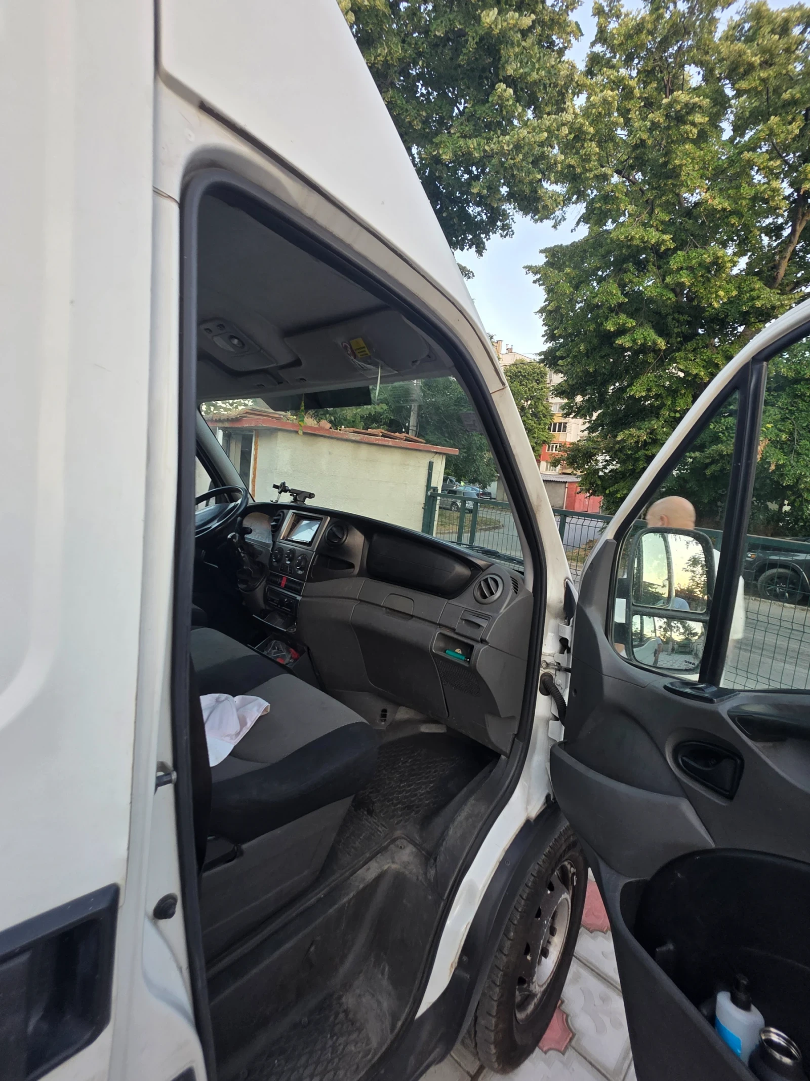 Iveco 35s15, снимка 5 - Бусове и автобуси - 55773929