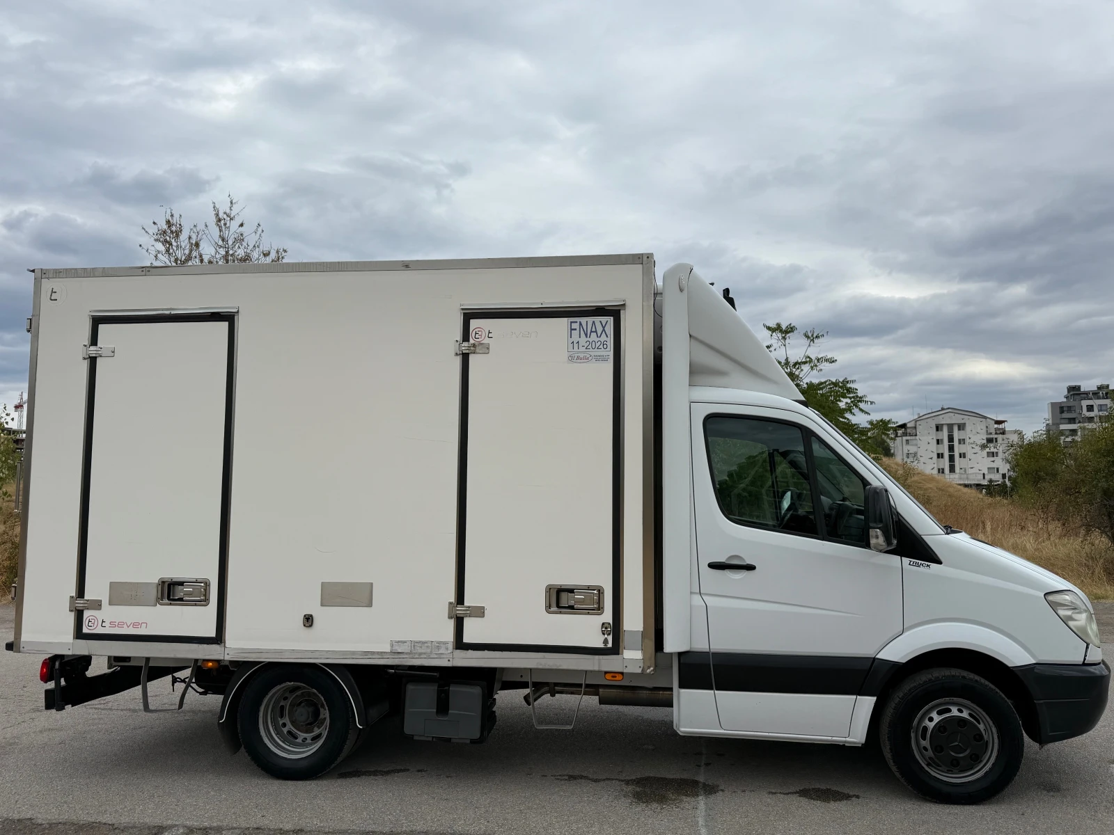 Mercedes-Benz Sprinter 519 Хладилен , снимка 4 - Бусове и автобуси - 56086815