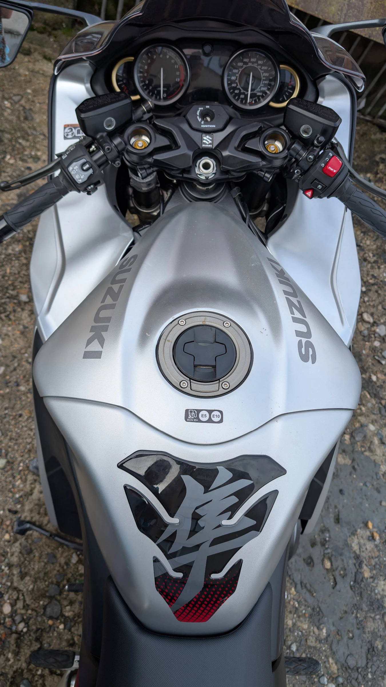 Suzuki Hayabusa, снимка 7 - Мотоциклети и мототехника - 55424892