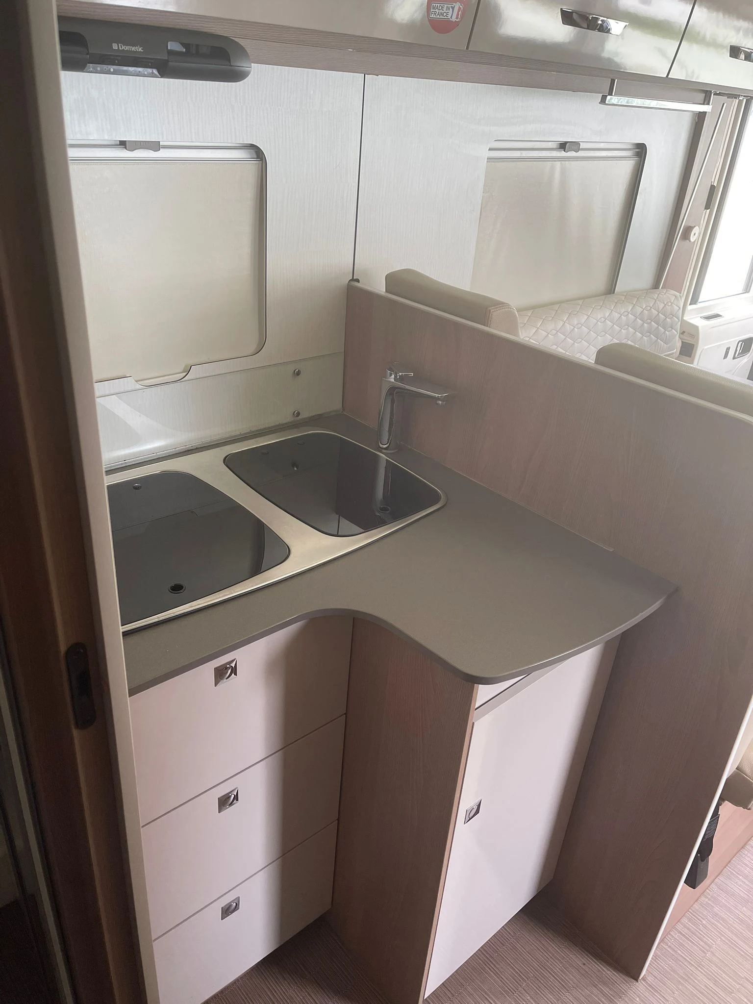 ������ Burstner Lyseo Time I 728 G Limited | Mobile.bg � ����������� 10