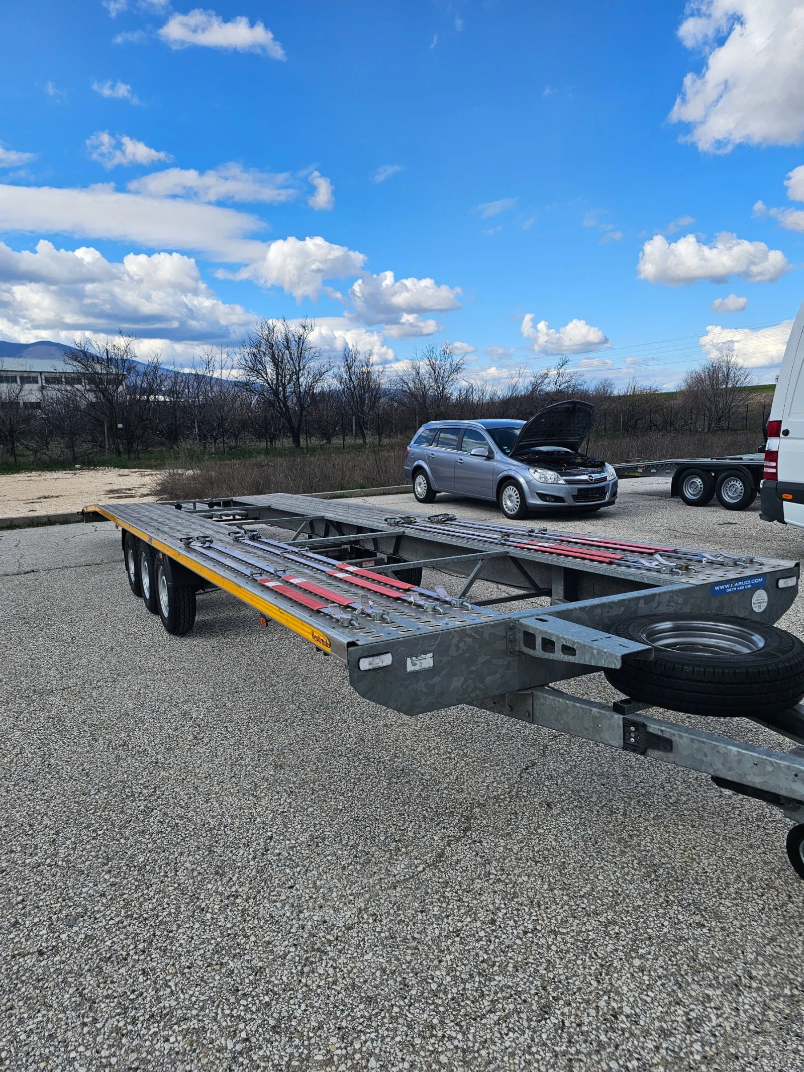 �� ��������� Besttrailers | Mobile.bg � ����������� 6