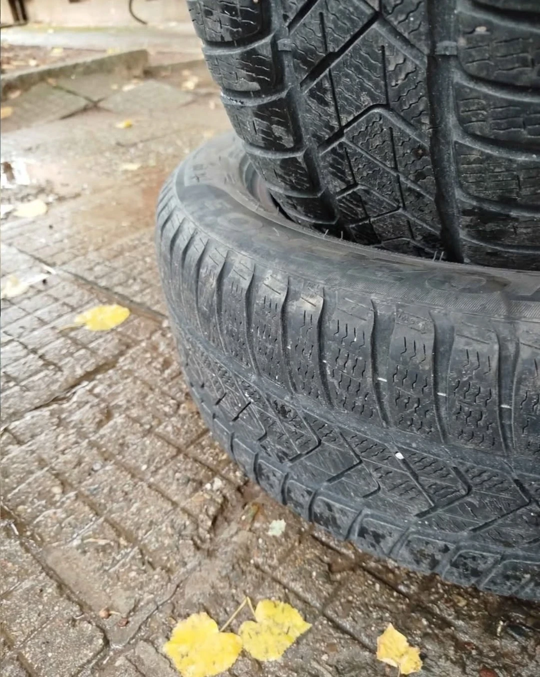 Гуми Всесезонни 245/50R19, снимка 5 - Гуми и джанти - 56696620