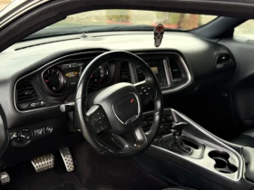 Dodge Challenger 5.7 WideBody Газ, снимка 9