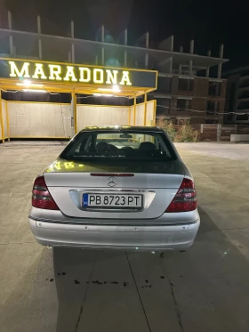 Mercedes-Benz E 270, снимка 5