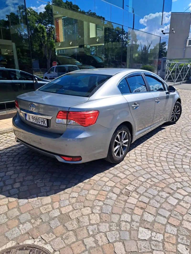 Toyota Avensis, снимка 3 - Автомобили и джипове - 47466122