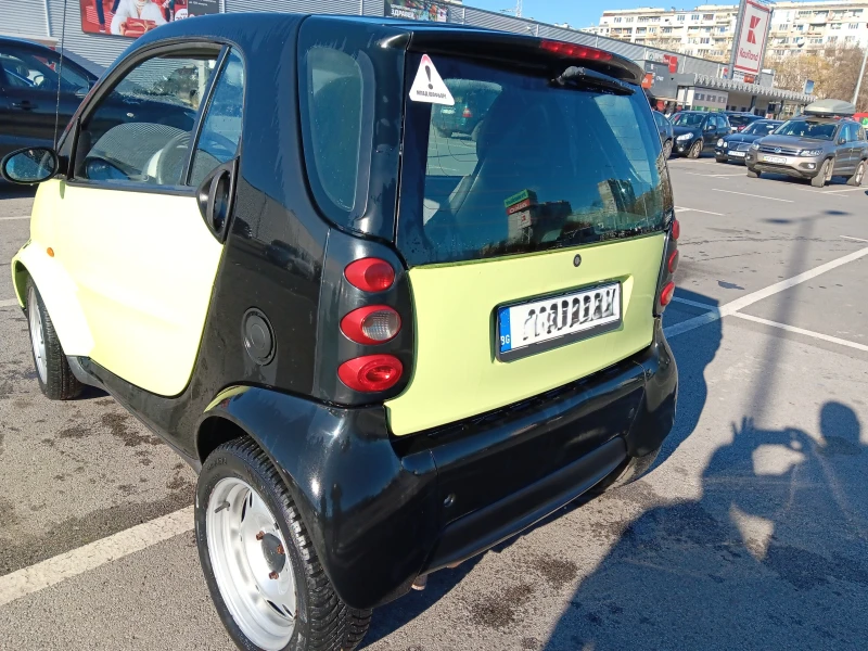 Smart Fortwo, снимка 3 - Автомобили и джипове - 48422820