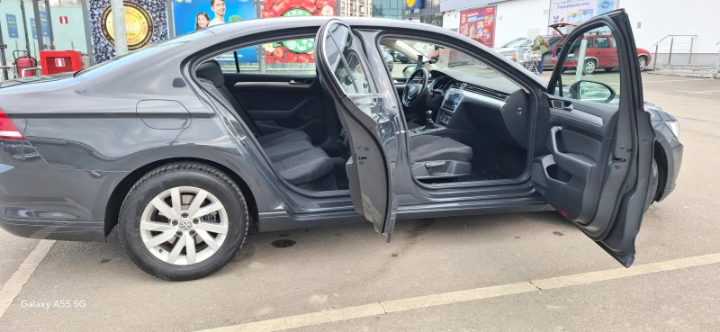 VW Passat, снимка 6 - Автомобили и джипове - 49319601