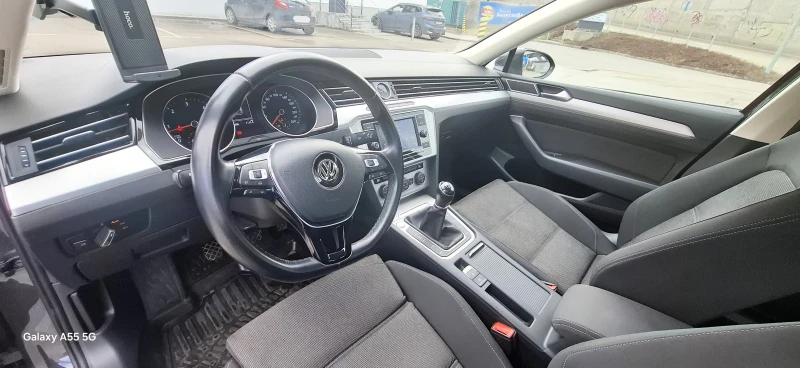 VW Passat, снимка 7 - Автомобили и джипове - 49319601