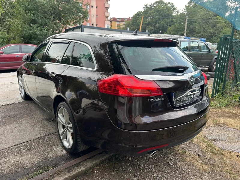 Opel Insignia 1.9-4X4-111800 KM!! РЕГИСТРИРАНА!!, снимка 5 - Автомобили и джипове - 51265286