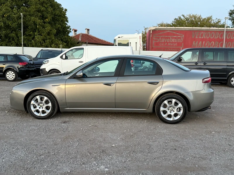 Alfa Romeo 159 1.9Jtdm* Уникат* Реални166км, снимка 2 - Автомобили и джипове - 51815831
