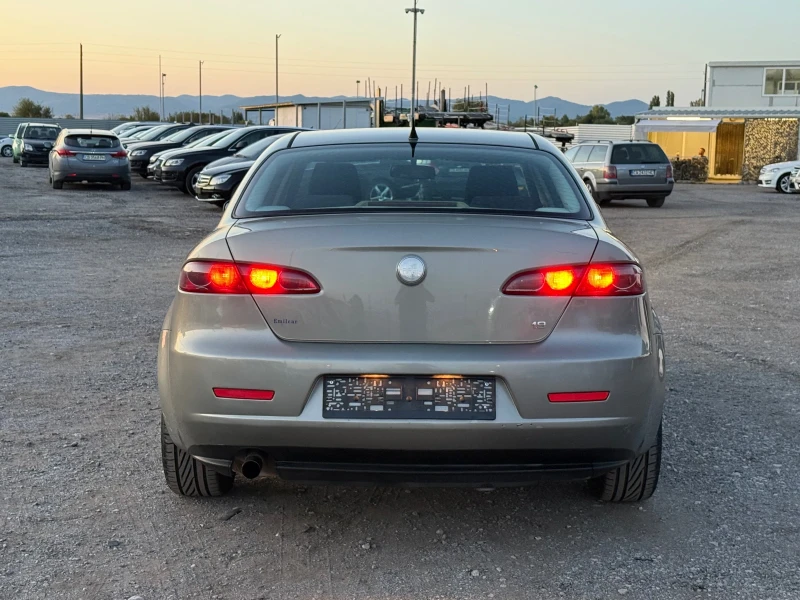 Alfa Romeo 159 1.9Jtdm* Уникат* Реални166км, снимка 4 - Автомобили и джипове - 51815831