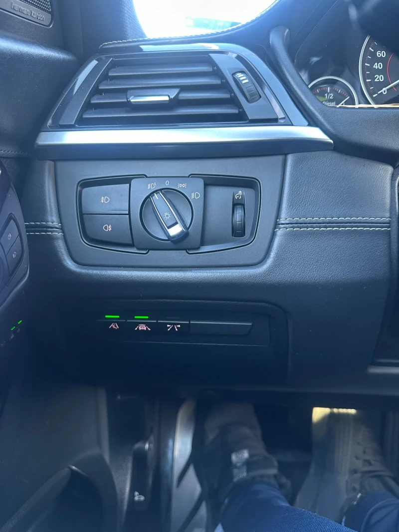 BMW 335 xDrive, снимка 8 - Автомобили и джипове - 52402143