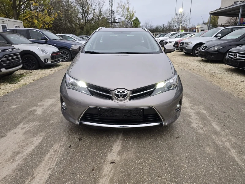 Toyota Auris 1.4d 90к.с 159хил.км. , снимка 5 - Автомобили и джипове - 52483249