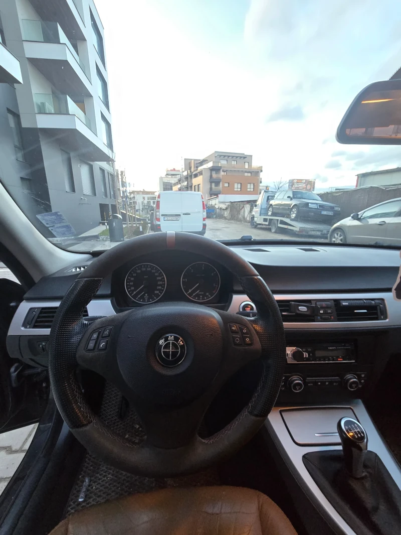 BMW 320, снимка 6 - Автомобили и джипове - 53447671