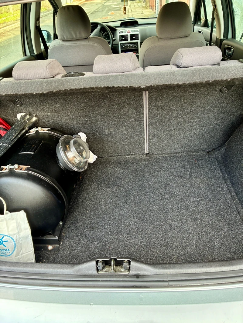 Peugeot 307 1, 4, снимка 5 - Автомобили и джипове - 53498674