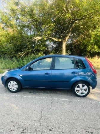 Ford Fiesta 1.6 tdci - изображение 2
