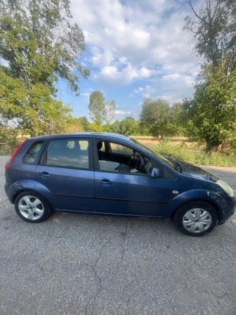 Ford Fiesta 1.6 tdci - изображение 3