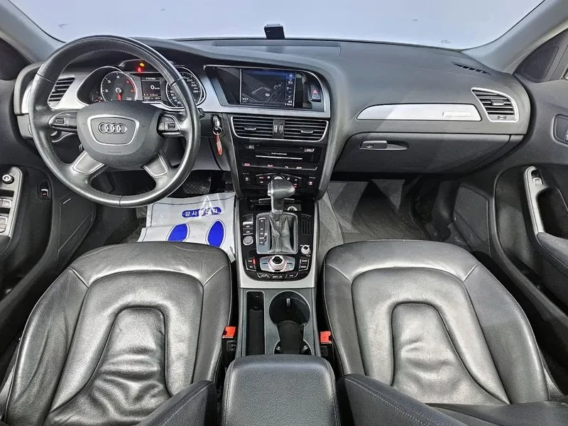 Audi A4 2.0 Tdi Dynamic B8 - изображение 7