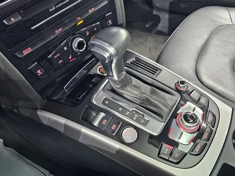 Audi A4 2.0 Tdi Dynamic B8 - изображение 9