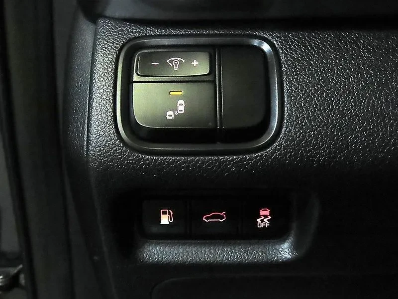 Kia K5 Hybrid 2Nd Generation Noblesse, снимка 14 - Автомобили и джипове - 55060440