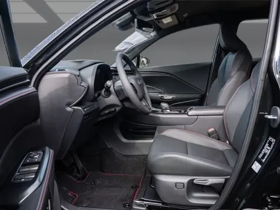 Lexus LBX = Elegant = Black Edition Гаранция, снимка 7 - Автомобили и джипове - 55070959