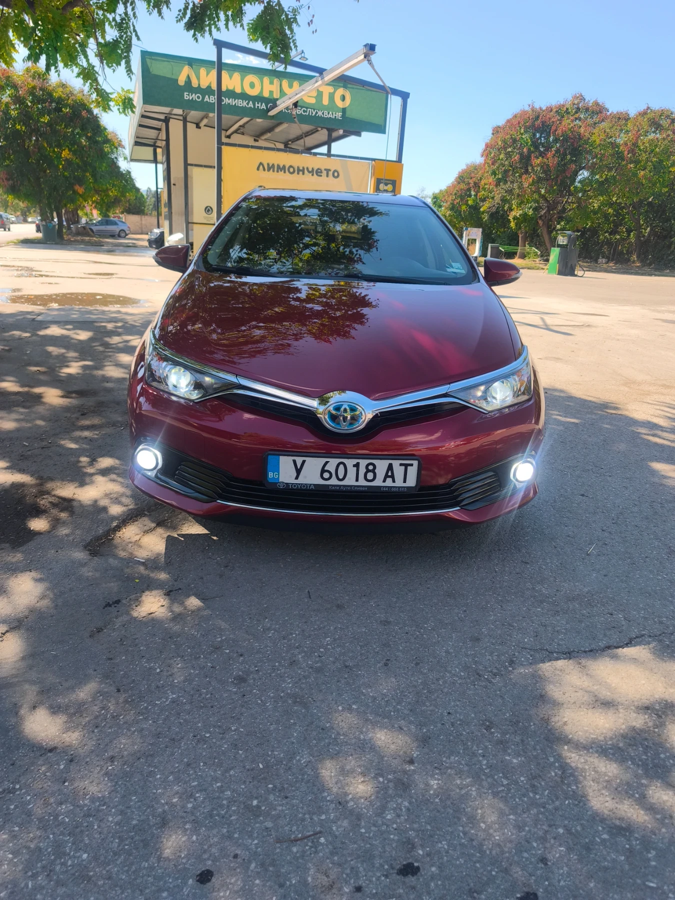 Toyota Auris, снимка 1