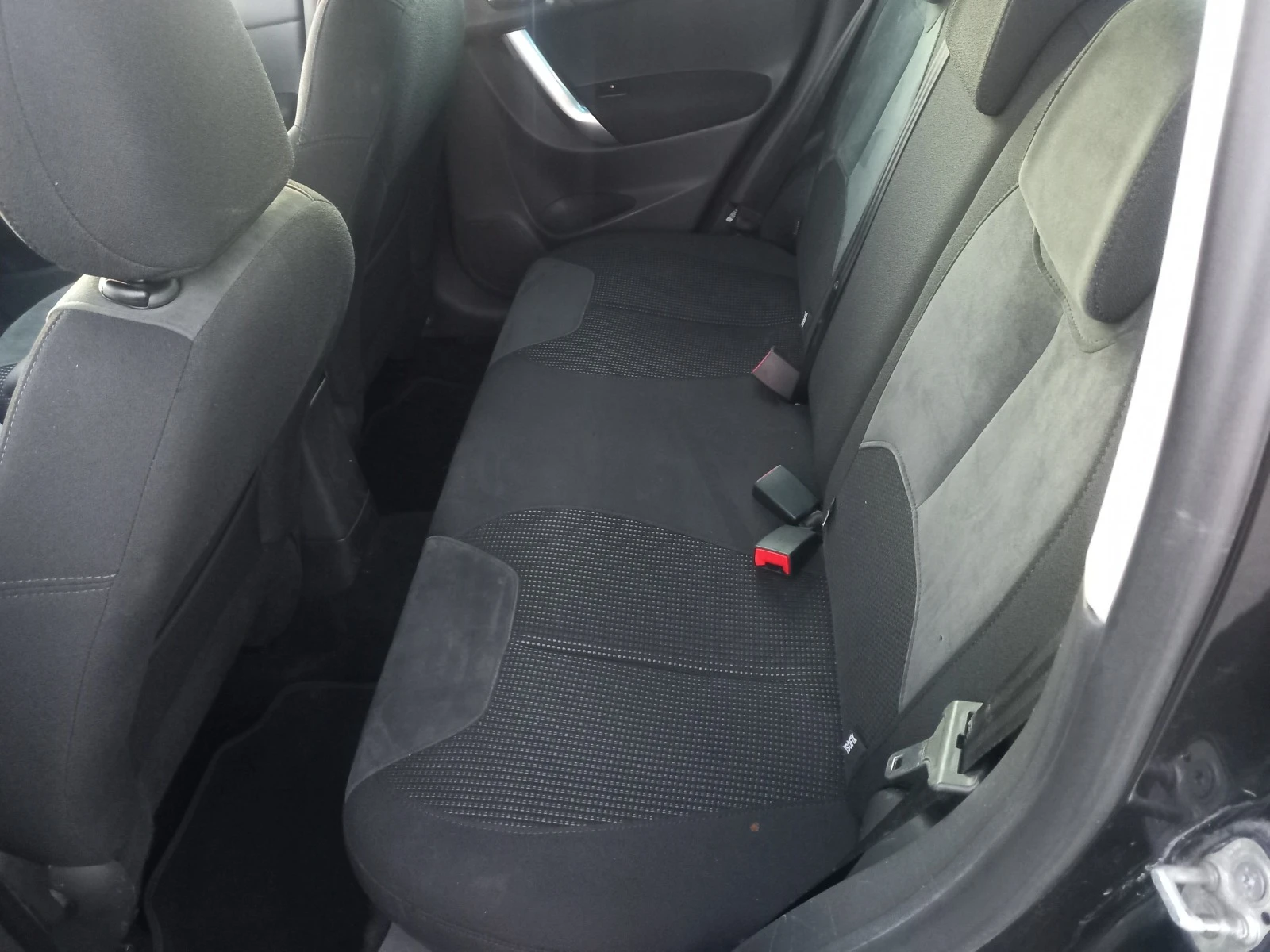 Citroen C3 1.6  HDI  EXCLUSIVE       | Mobile.bg   11