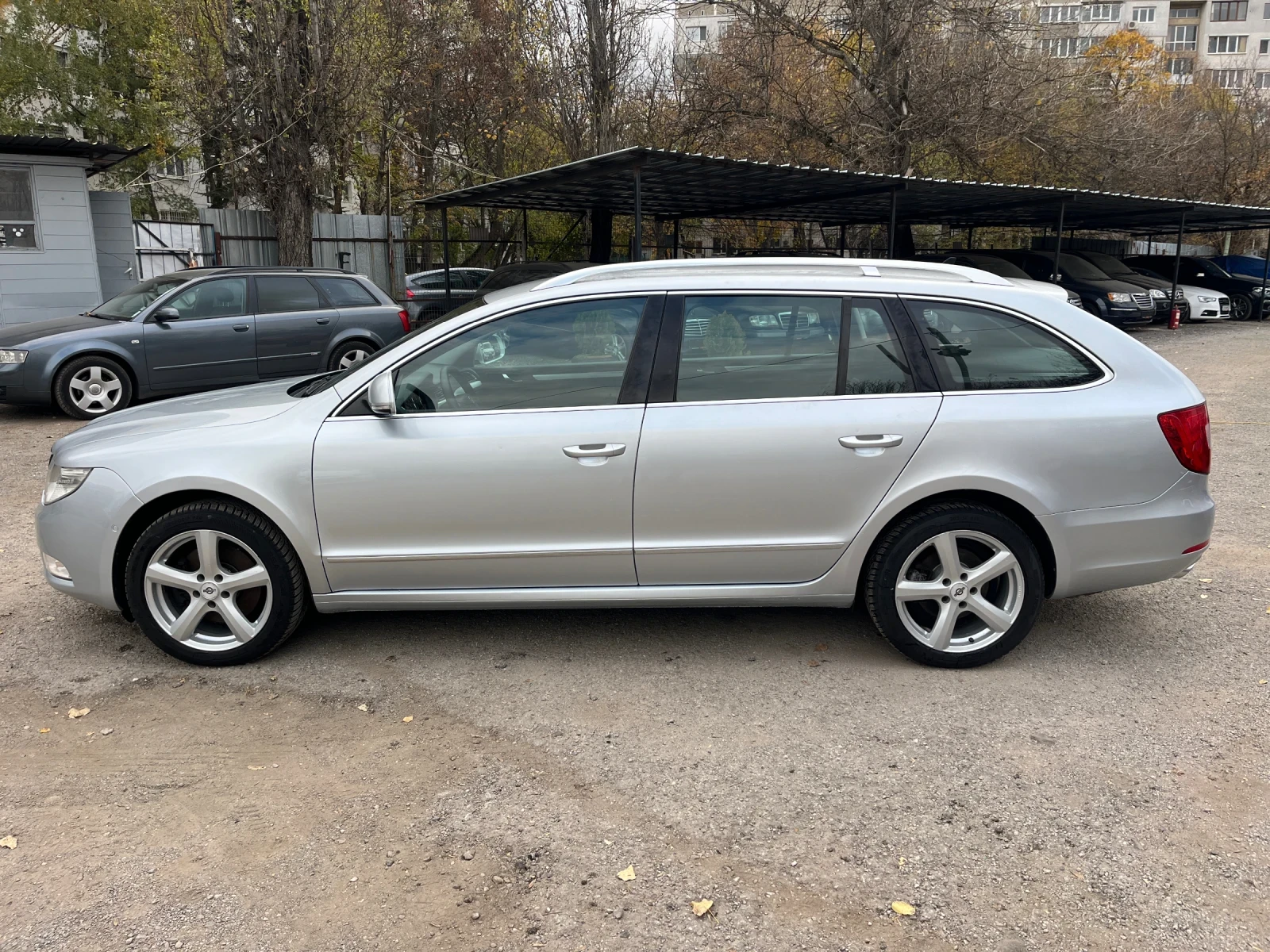 Skoda Superb 1.8TSI* 4X4* NAVI* XENON* FULL - изображение 7