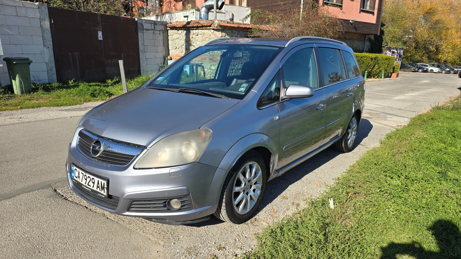 Opel Zafira Cosmo - изображение 2