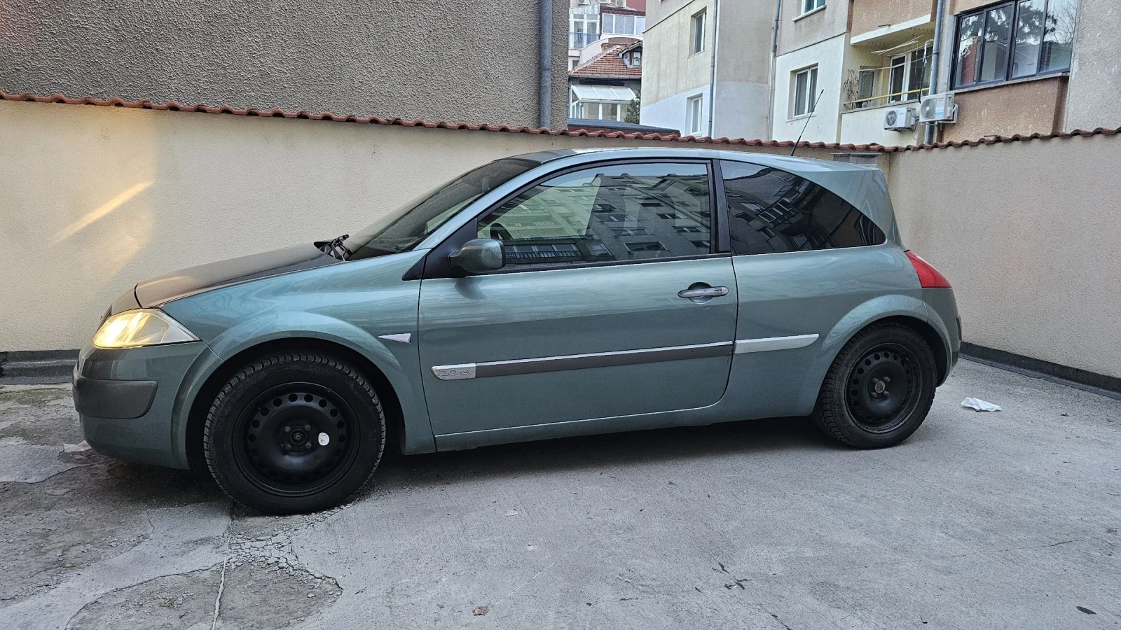 Renault Megane 2.0 16v Газов инжекцион - изображение 5