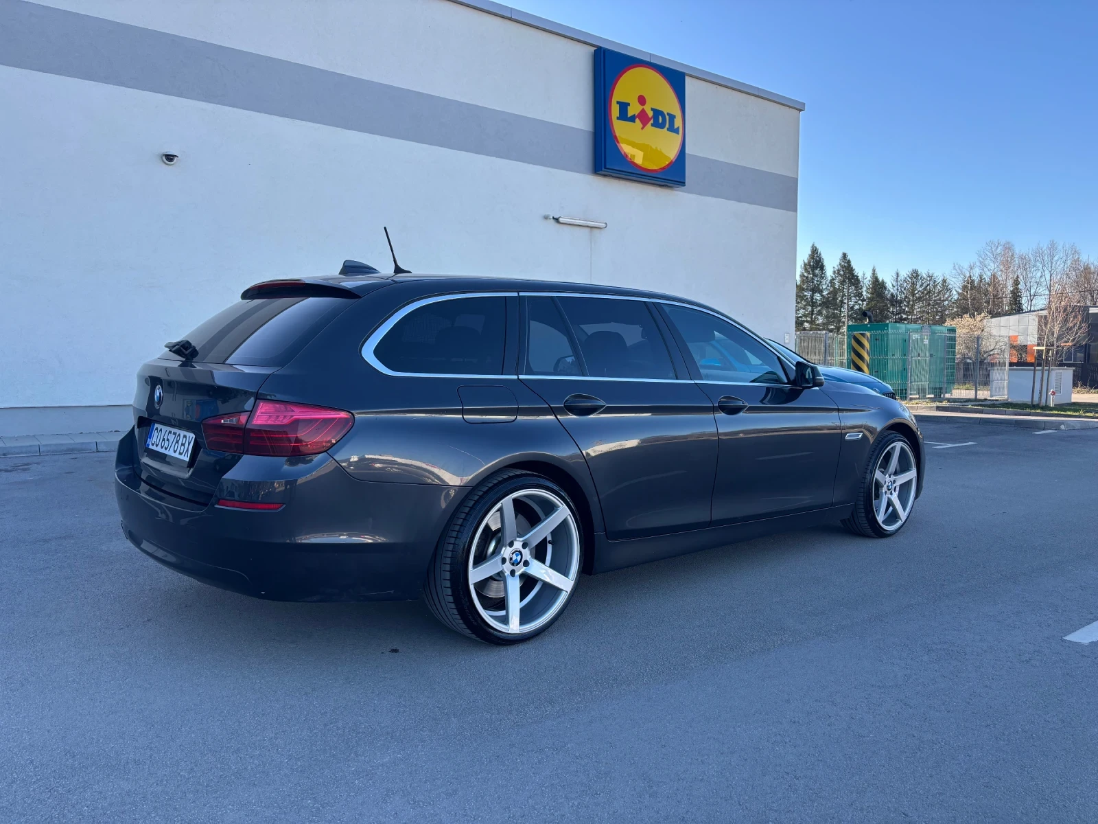 BMW 530 Facelift - изображение 5