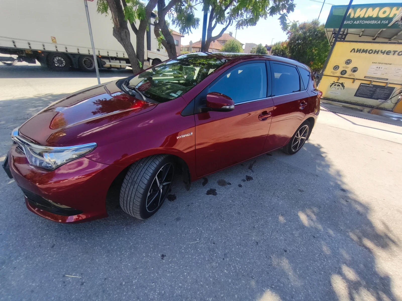 Toyota Auris  - изображение 7