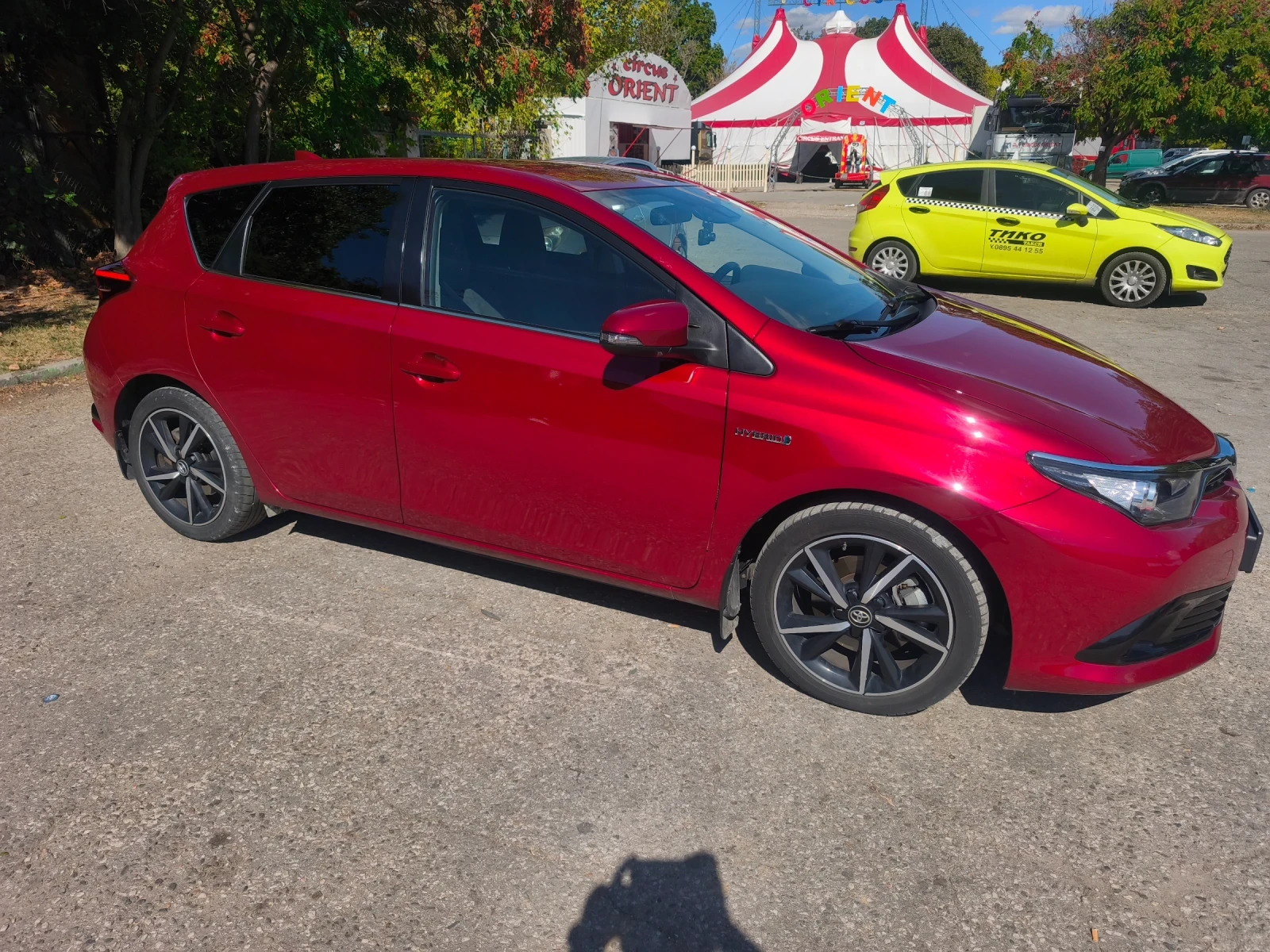 Toyota Auris  - изображение 3