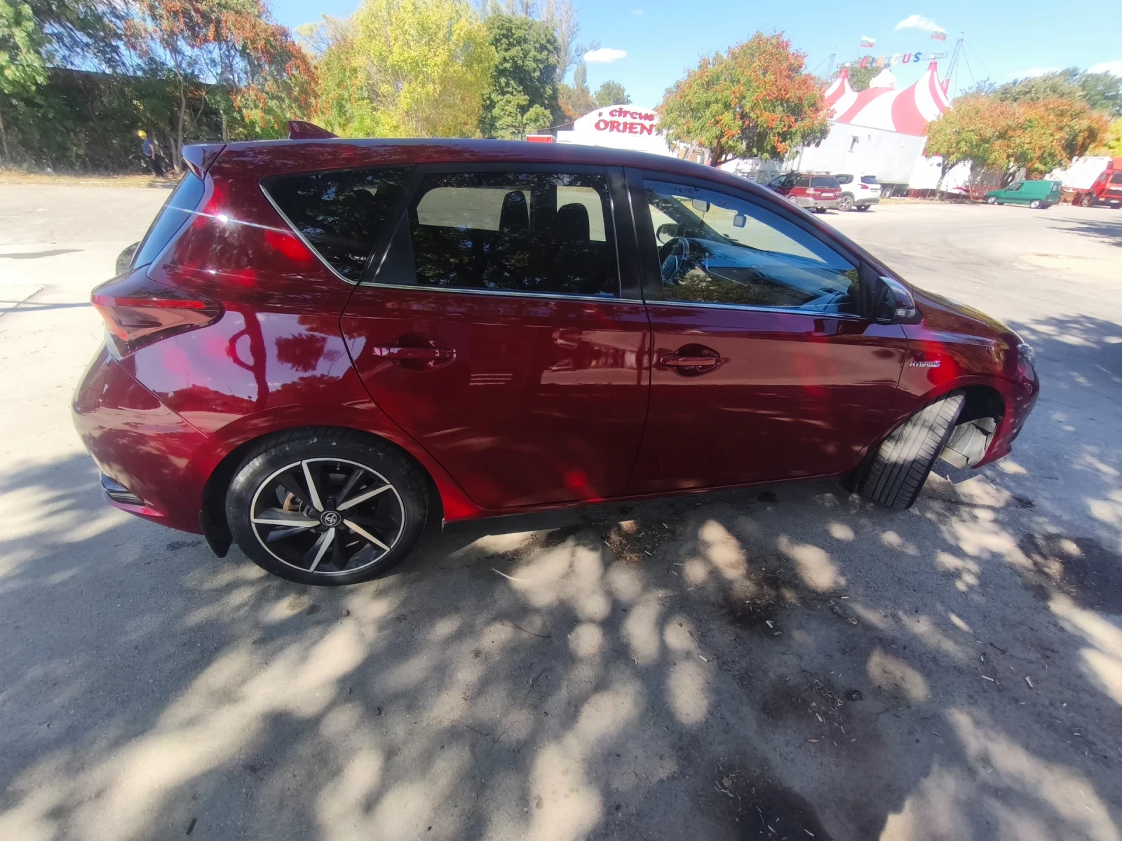 Toyota Auris  - изображение 8