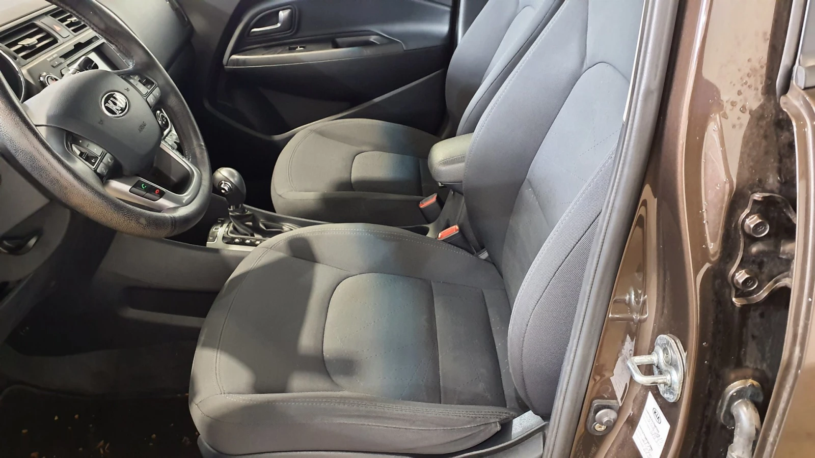 Kia Rio 1, 4i Automatik | Mobile.bg   10