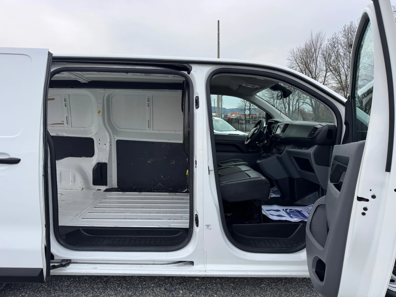 Toyota Proace City Verso Worker L1 3 seats!!CAMERA!! 6speed!! EURO 6 | Mobile.bg � ����������� 15