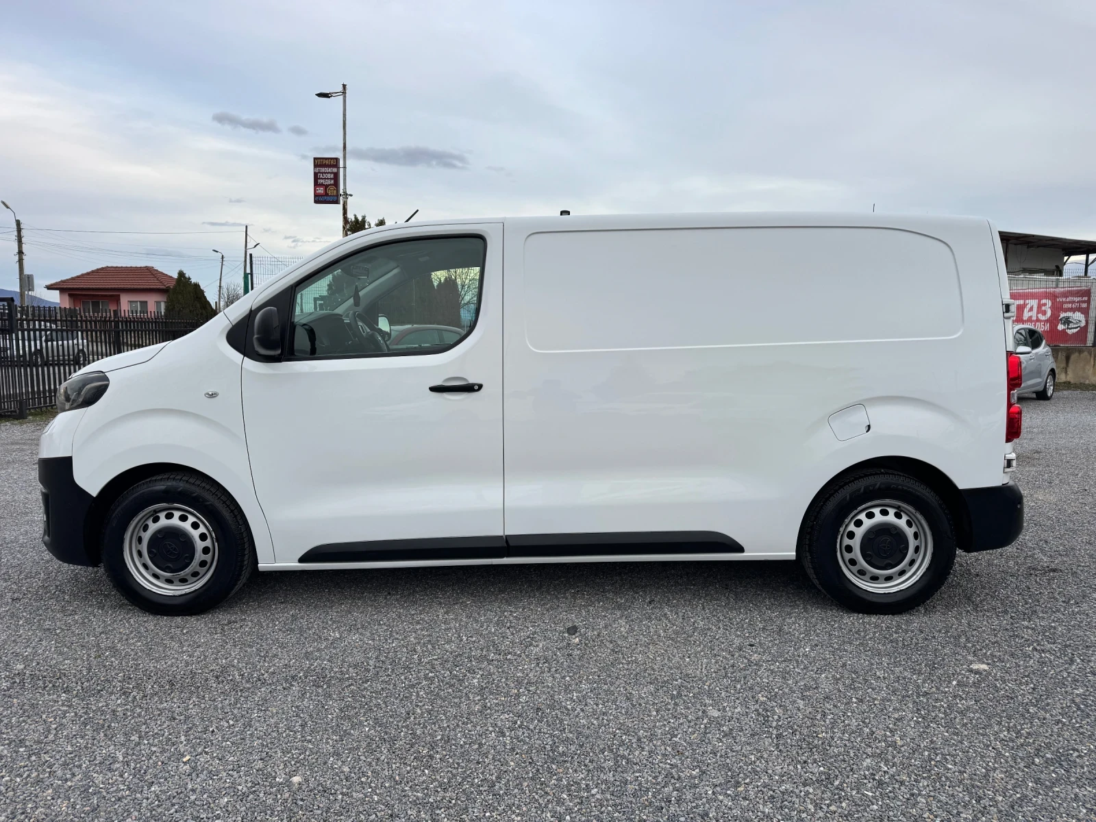 Toyota Proace City Verso Worker L1 3 seats!!CAMERA!! 6speed!! EURO 6 - изображение 3