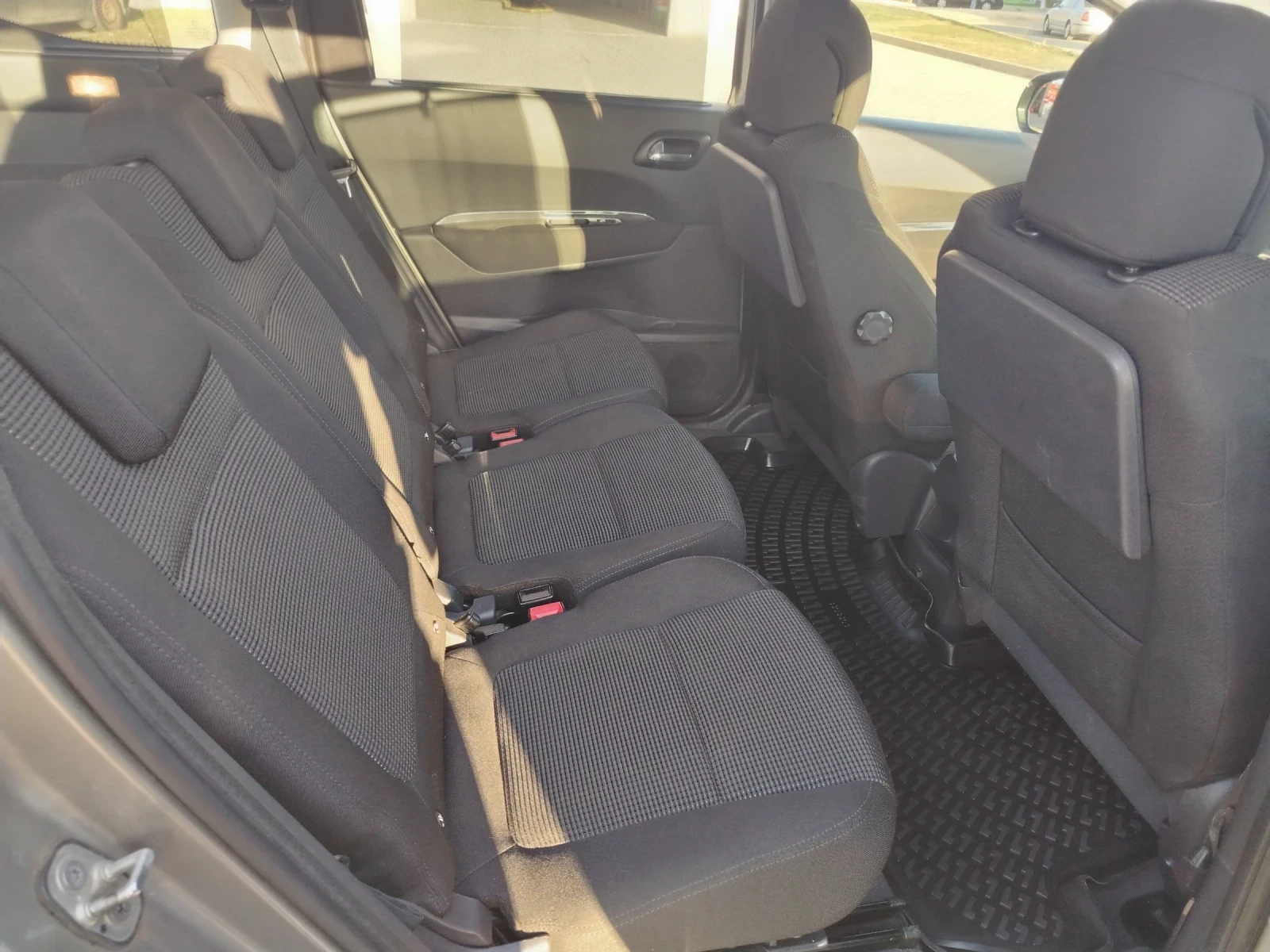 Peugeot 5008 2000 HDI | Mobile.bg � ����������� 12