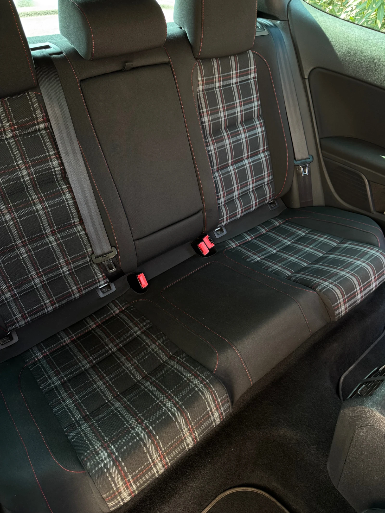 VW Golf GTI, снимка 10 - Автомобили и джипове - 53866334